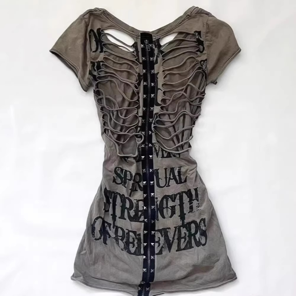 Street Fashion Harajuku - 夏日本のレトロな中空デザインの女性の Y2Kt シャツパンクスリムフィット半袖 Tシャツゴシック原宿ジッパートップ新スタイル
