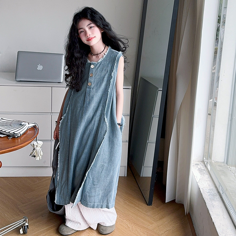 Street Fashion Outfit Girl - ルーズスタイル子供高級夏のデニムドレス十代の少女のためのハイファッションストリート衣装子供カジュアルノースリーブジーンズドレス