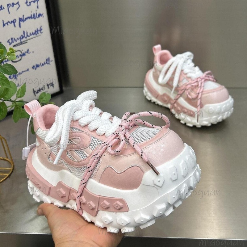 レディースチャンキープラットフォームダッドスニーカー、通気性 - Street Fashion Female のレビューと価格