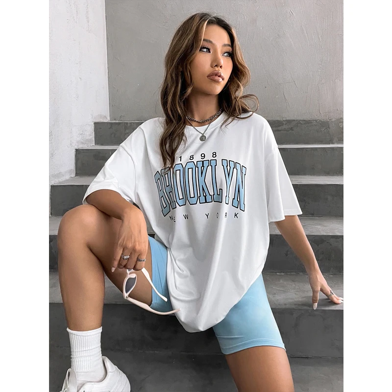 ファッションヴィンテージレディース Tシャツ 1898 ブル - Street Fashion New York 2025 のレビューと価格