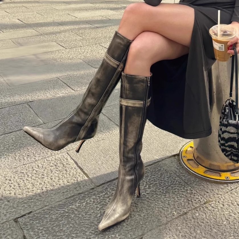 セクシーなデザイナー女性ハイブーツポインテッドトゥレトロ冬ロ - Street Fashion Female のレビューと価格