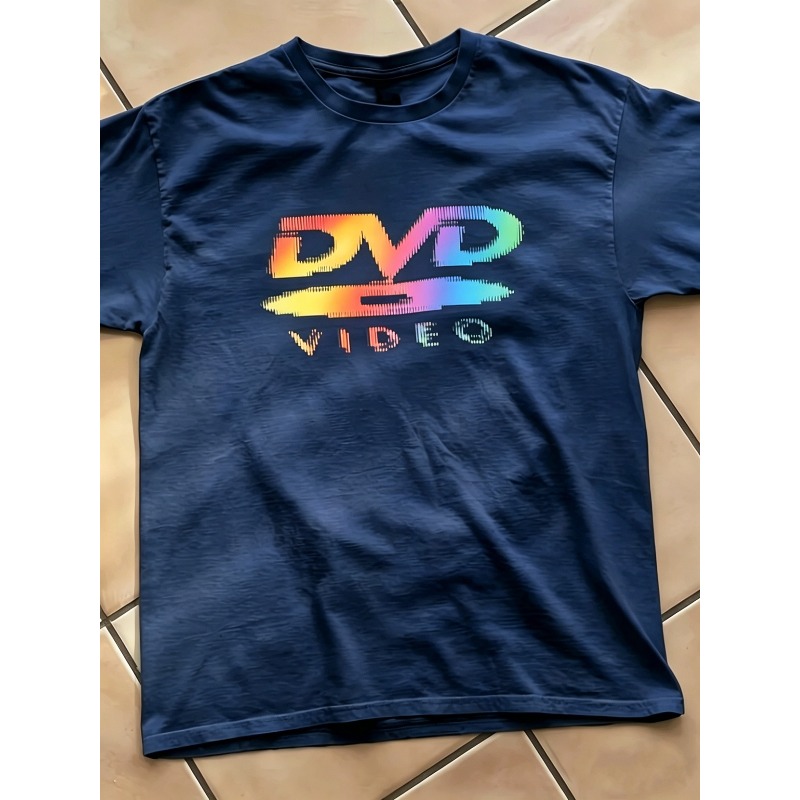 メンズ半袖Tシャツ、Y2KレトロDVDビデオストライプ柄男女 - Street Fashion Videos のレビューと価格